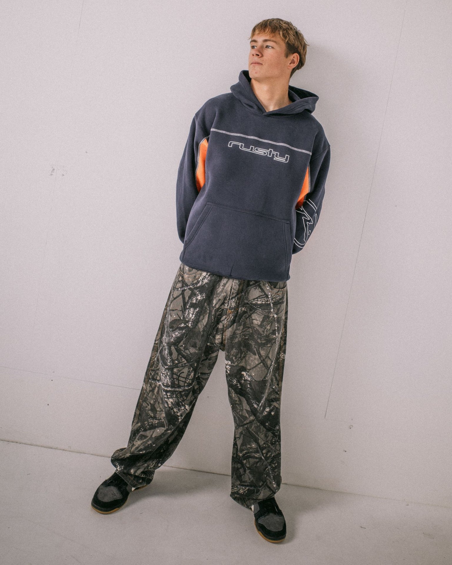 Rusty Titan Hooded Fleece - Navy Blue (view 5)