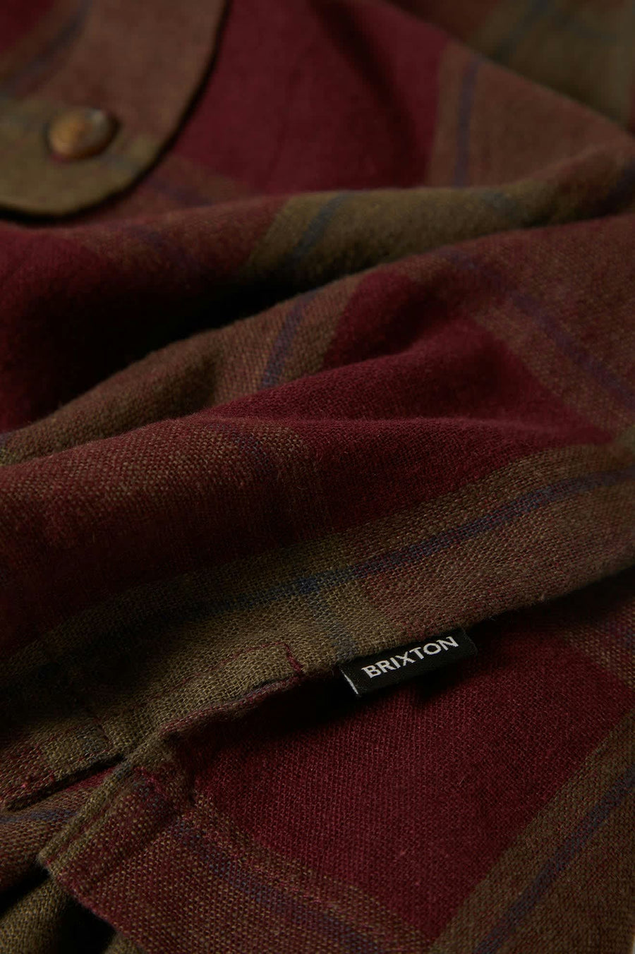 Brixton Cru Linen Blend Short sSleeve Woven - Olive Surplus/ Port (view 5)