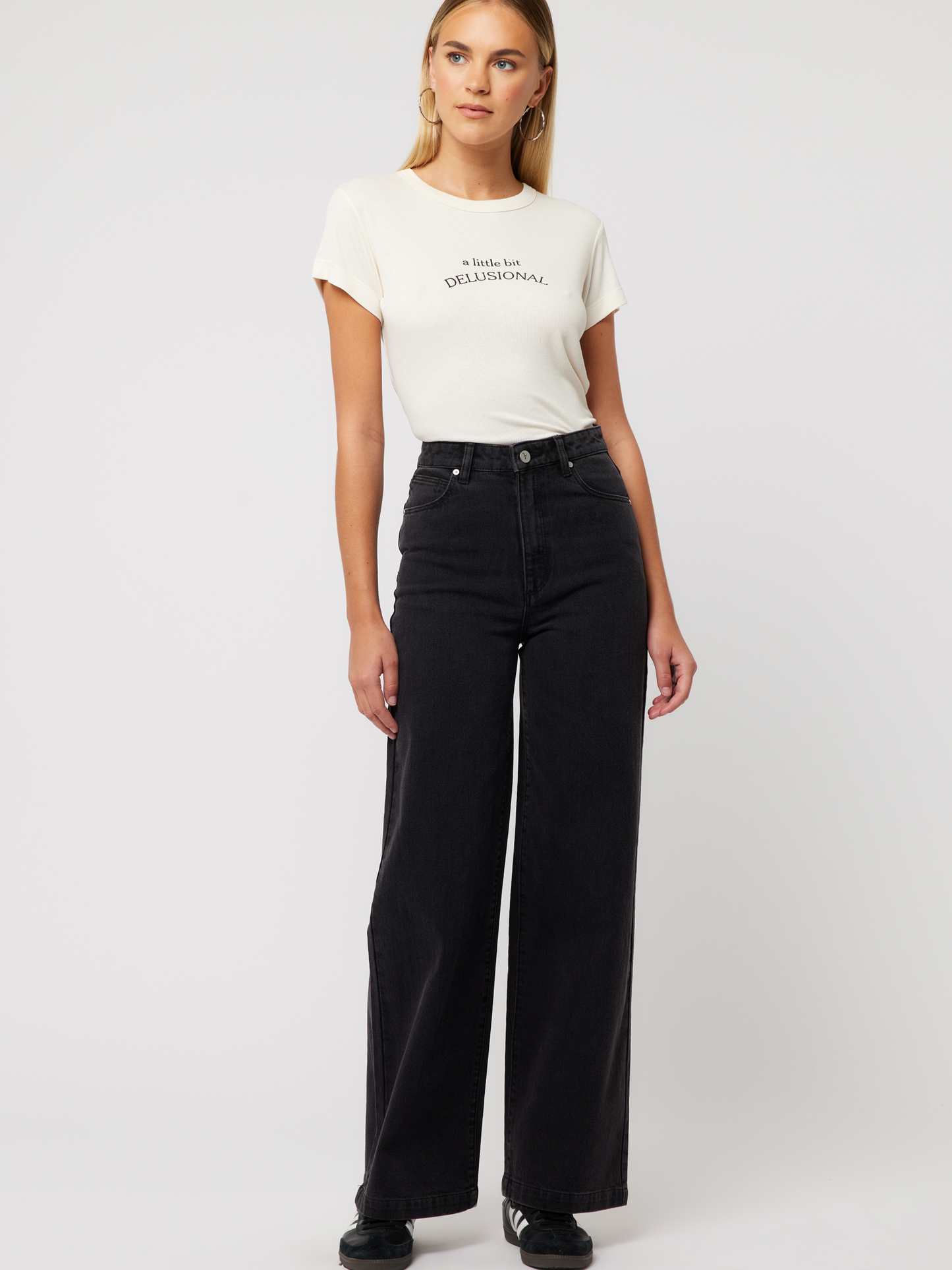 94 Wide - Sophie Washed Black