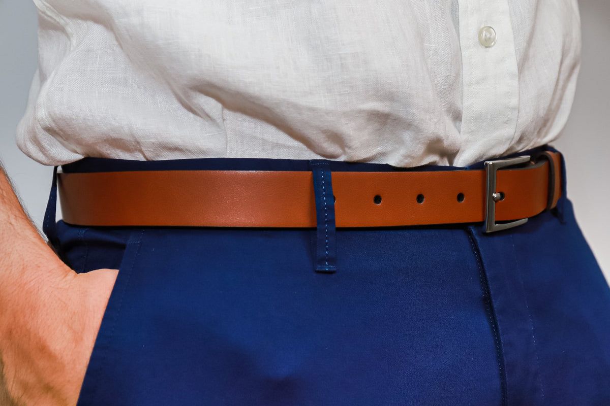 Archer Robin Chino mid navy detail