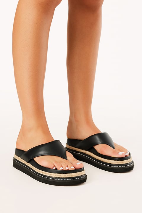 Amaya Sandal - Black