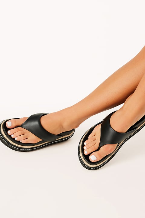 Amaya Sandal - Black