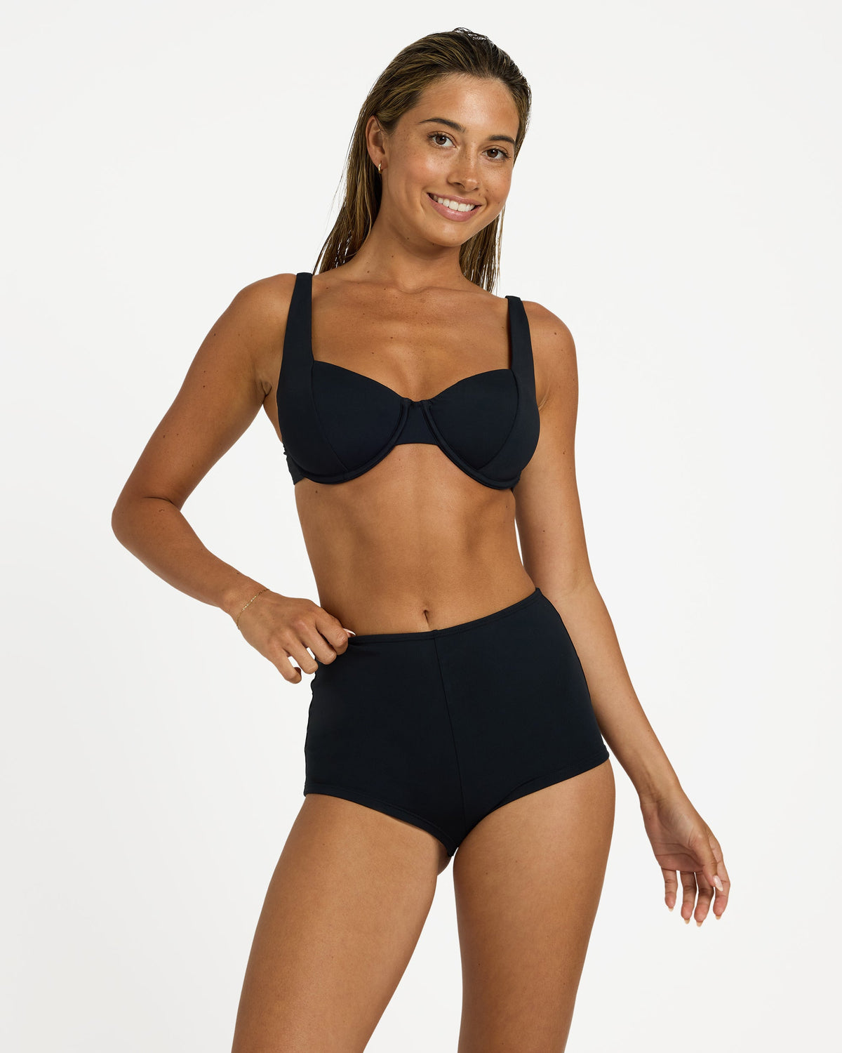 Roxy Beach Classics Underwire D Cup Bikini Top in black - front